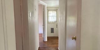 1115 S Maple Gallery 17