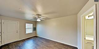 405 Summit Ridge Dr Gallery 5