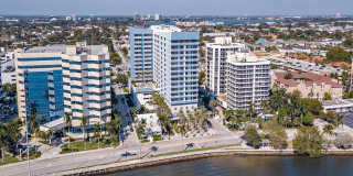 1551 N Flagler Drive Gallery 28
