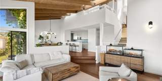 1980 San Remo Gallery 17