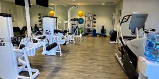 19500 Turnberry Way Gallery 32