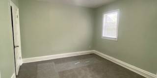 598 Gilbert St Gallery 10