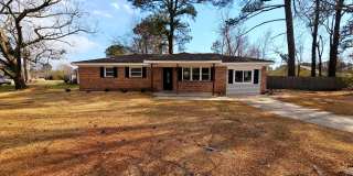 3 BD 2 BA in Shamrock Village Gallery 1