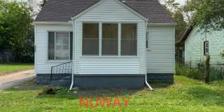 $1,100.00 - 2 Bed / 1 Bath House in Burton with a Spacious Loft Area Gallery 1