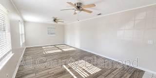 215 S Kimbrel Ave Gallery 3