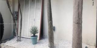 6981 Greentree Ln Gallery 1