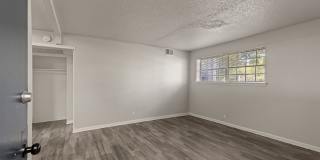 Crossings at Midtown Gallery 86