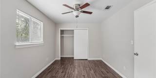 1634 Post Road Gallery 4