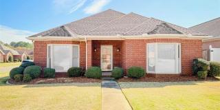 2219 Yorkshire SE Gallery 1