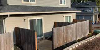 BEAUTIFUL 2 BEDROOM TOWNHOME IN SOUTH SALEM HILLS! Gallery 10