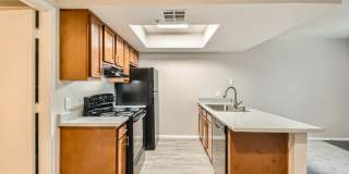 Rise Midtown Apartments Gallery 37