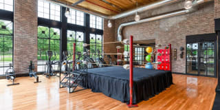 Ashbridge Gallery 17