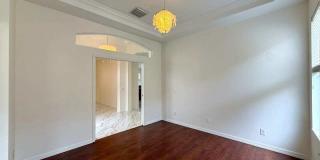 9512 Greenpointe Drive Gallery 36
