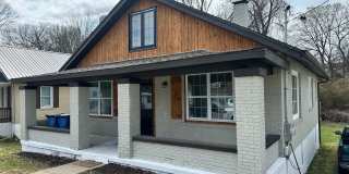 1122 E Dunkin Street Gallery 1