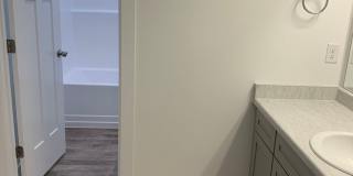 Short term lease available flexible end date Gallery 19