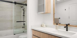 Eddy Redondo Residences Gallery 71