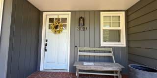 Spacious 4-Bedroom Home Plus Large Bonus Space – West Slope Vista Hills Gallery 3
