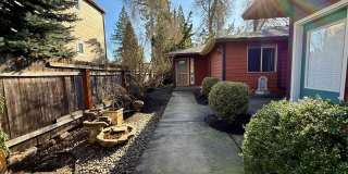 3 Bed 2 Bath SW Beaverton Duplex — Available Now! Gallery 1