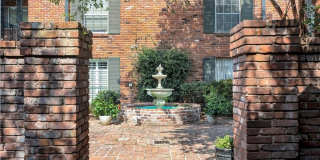 3201 ST CHARLES Avenue 220 Gallery 25