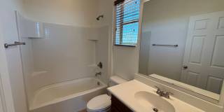 Beautiful & Spacious 4-Bed/3.5 Bath in Gladden Farms! $200 OFF 1st Full Months' Rent on May Move-In!! Gallery 25