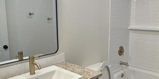 2143 Langford Avenue Gallery 7