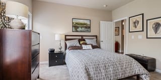 Runaway Bay Apartments Gallery 8