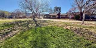 Beautifully Remodeled Three Bedroom Home on 2 Acres with Horse Privileges in Hurricane Gallery 1