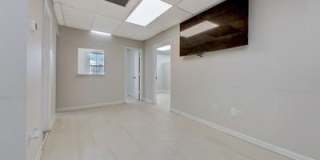 10503 WEST Drive Gallery 7