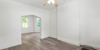 Gorgeous 3 Bedroom House in Beechview available July 1! Gallery 20