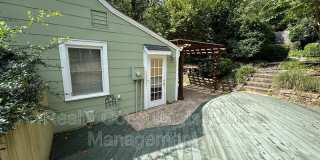 2461 Lyndhurst Avenue Gallery 77