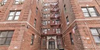 4333 48th Street unit: 1A Gallery 1