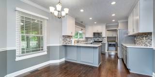13738 Roswell Drive Gallery 9