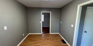 MOVE IN SPECIAL! HALF OFF FIRST MONTH!! Gallery 9