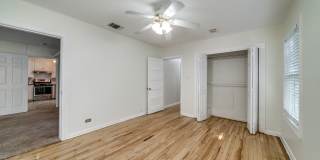 TERRELL HEIGHTS COTTAGE Gallery 15