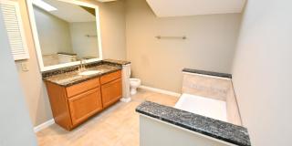 Large executive home in Granger IN Gallery 37