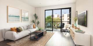 Frame Mar Vista Gallery 1