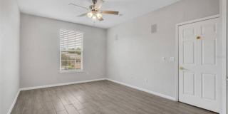 14316 Fredricksburg Drive Gallery 11
