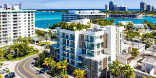 Clara Bay Harbor I Gallery 1