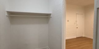 1534 Winona Blvd. Gallery 8