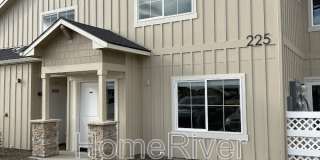 225 S Roaming Ln Gallery 1