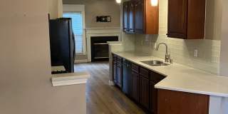 Beautiful 2/2.5 townhome in Cornelius Gallery 6