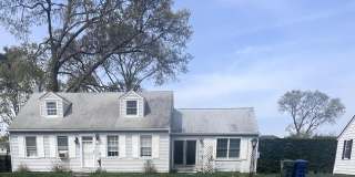 241 Pinewood Avenue Gallery 1