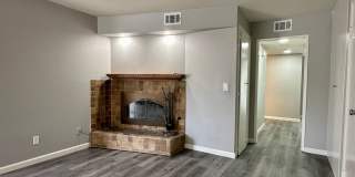 Beautiful 3 Bedroom 2 Bath Condo in Point Loma w/Three Private Patios Gallery 7