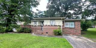 3-Bedroom Home in Midfield Gallery 1