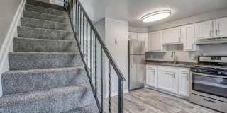 Hopkins Point Gallery 26