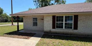 712 seven oaks Road Gallery 1