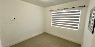 1715 NW 180th Ter Gallery 24