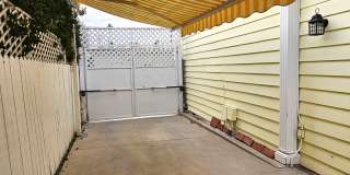 Stunning 3 Bedrooms, 2 Baths Valley Village home with detached, private Recording Studio Gallery 31