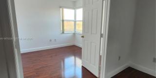 5085 SW 155th Ave Gallery 27