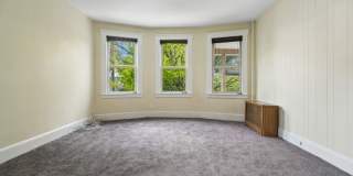 7 Beekman St Gallery 12